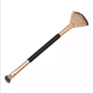 NEW Double Sided Makeup Fan Eyeshadow Brush